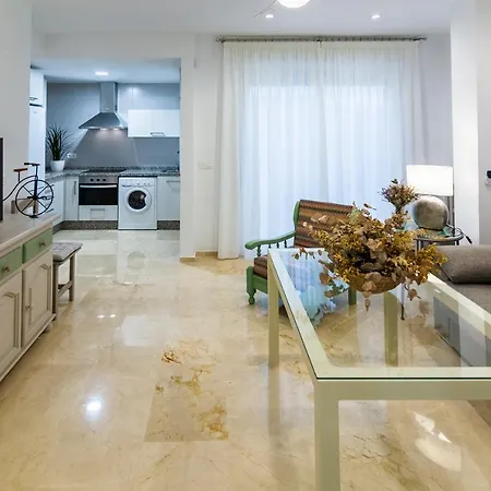 Emilio Luque Cinco Apartamento *