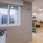 Emilio Luque Cinco *