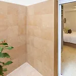 Апартаменти Emilio Luque Cinco *