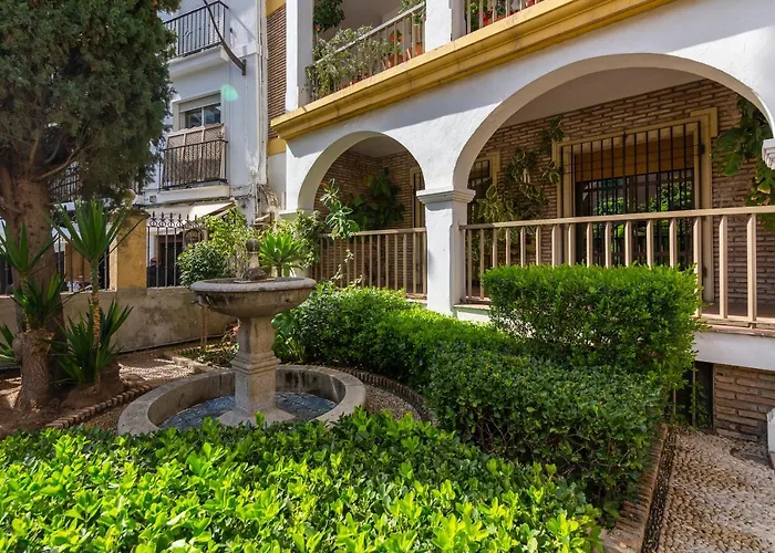 Emilio Luque Cinco *